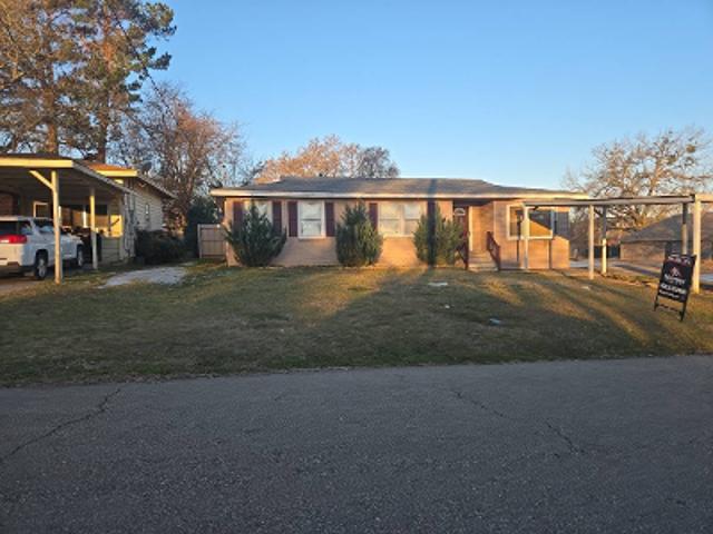 House for sale in Morris, Texas