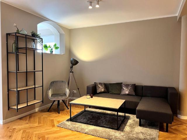 Studio te huur in Kortenbos, Den Haag
