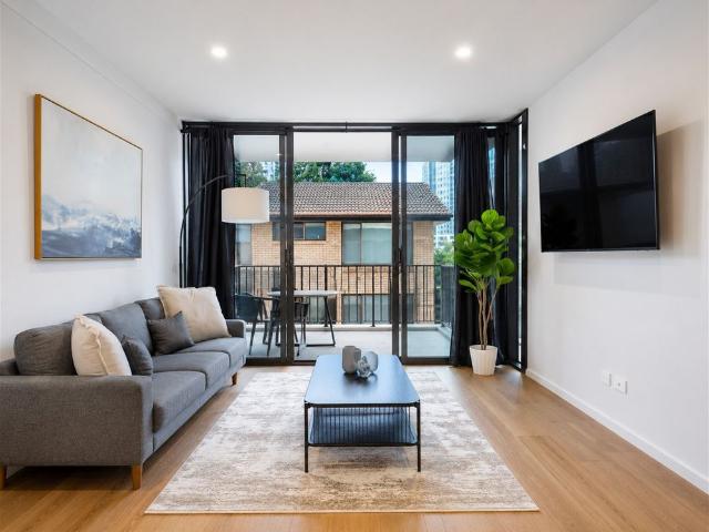Apartment for rent in Surfers Paradise, Gold Coast City