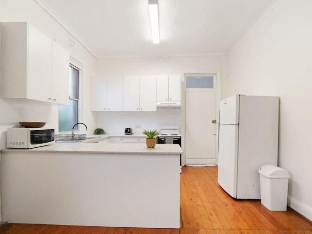 Townhouse for rent in Sydney, New South Wales
