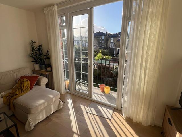 Apartment for rent in Camberwell, Greater London