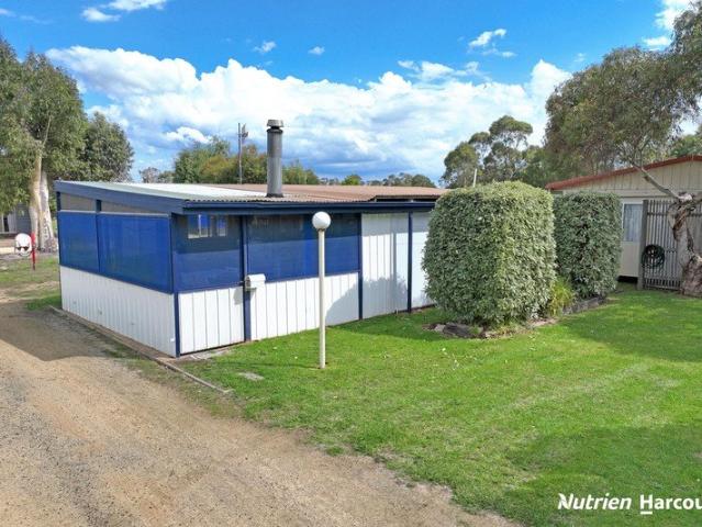Apartment for sale in Yarram, Victoria