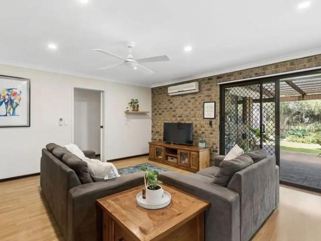 House for rent in Kallaroo, Western Australia