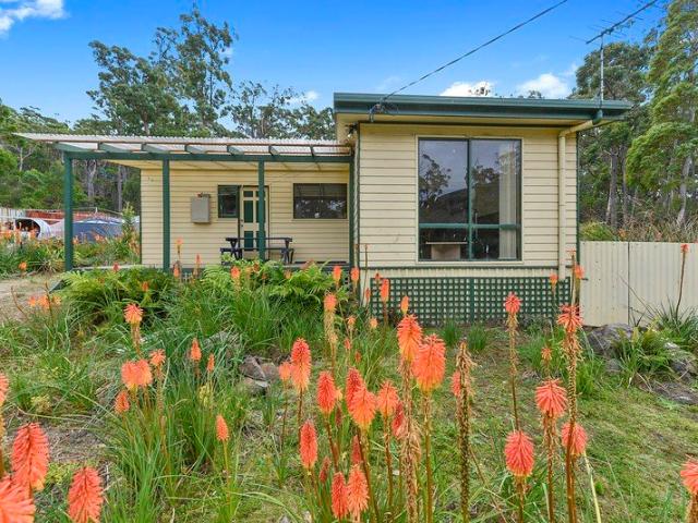 House for rent in Eaglehawk Neck, Tasmania
