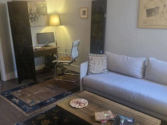 Room for rent in Arverne, New York