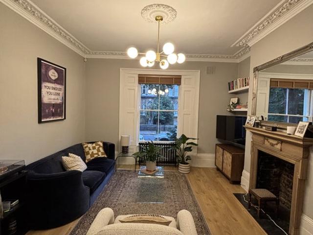 Apartment for rent in Myatt's Fields, Greater London