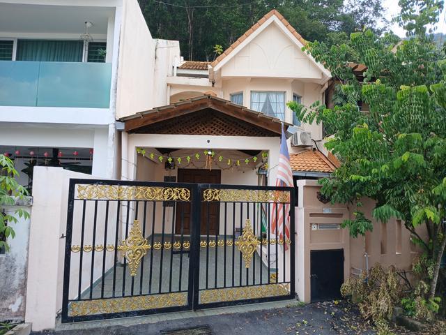 Terraced House for rent in Country Heights Damansara, Kuala Lumpur