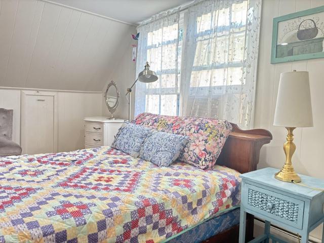 Room for rent in West Roxbury, Boston