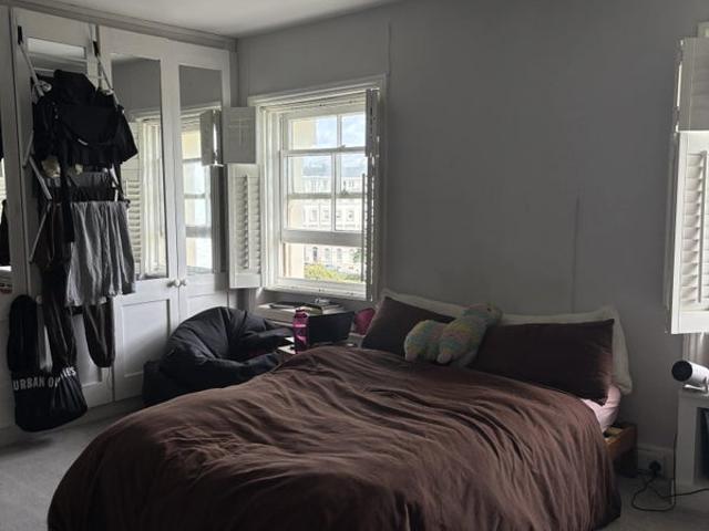 Studio for rent in Brunswick