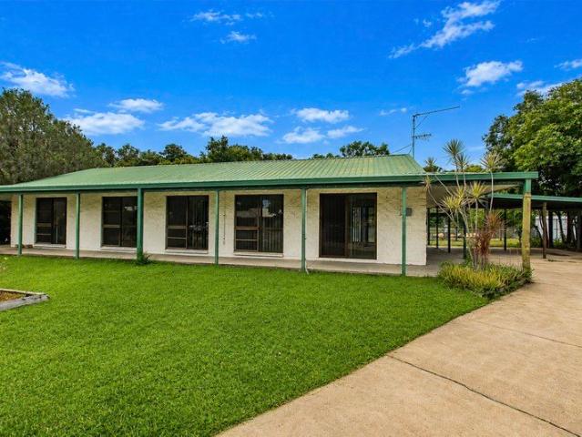 House for rent in Bushland Beach, Queensland