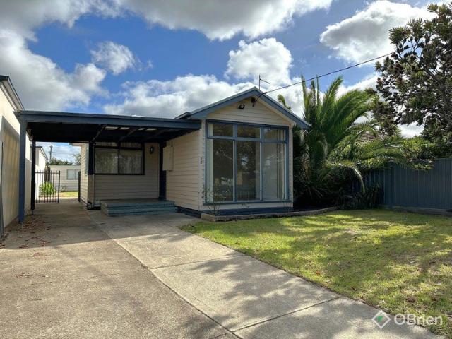 House for rent in Lakes Entrance, Victoria