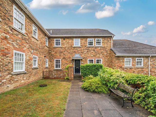 House for rent in Wrecclesham, Fole