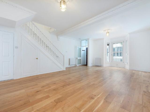 House for rent in London Borough of Hammersmith and Fulham, Greater London