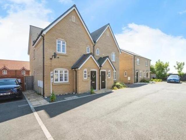 House for sale in Bedford