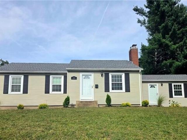 House for sale in West Warwick, Kent County
