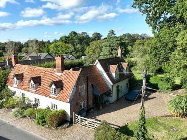 House for sale in East Bank, Norfolk
