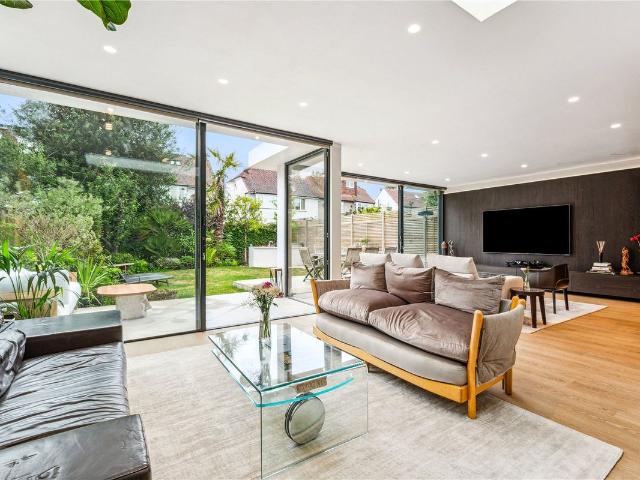 House for rent in East Sheen, Greater London