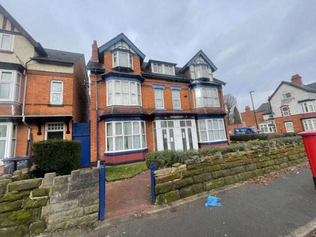 Room for rent in Wake Green, West Midlands