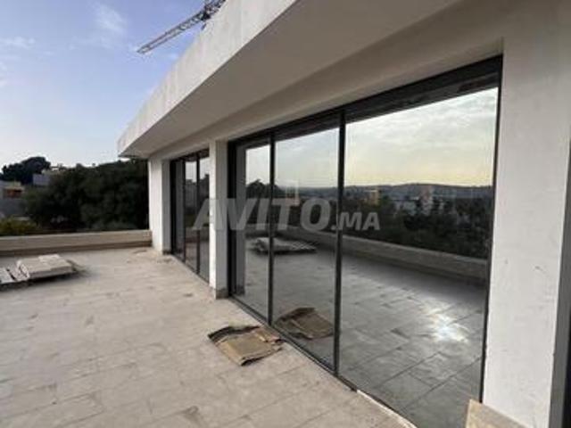 Bureau vente à Zone industrielle ⵎⵉⵏⵟⴰⵇⴰ ⵚⵉⵏⴰⵄⵉⵢⴰ المنطقة الصناعية, Aït Melloul ⴰⵢⵜ ⵎⵍⵍⵓⵍ أيت ملول