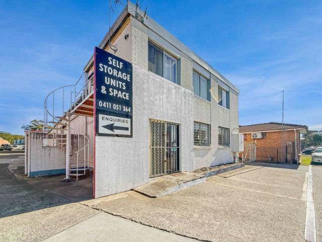 Office for rent in Oak Flats Dc, New South Wales