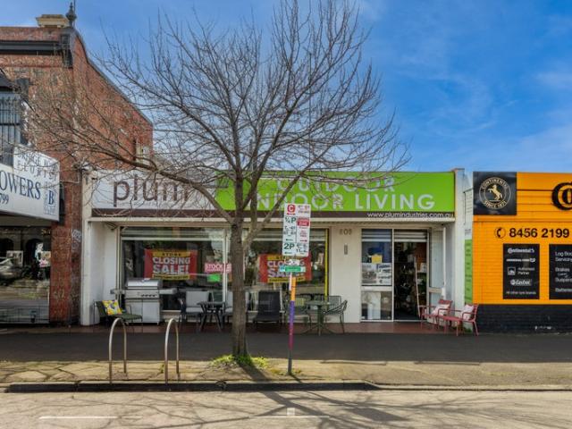 Retail for rent in Camerons Creek, Victoria