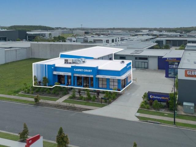 Warehouse for rent in Kings Creek, Queensland