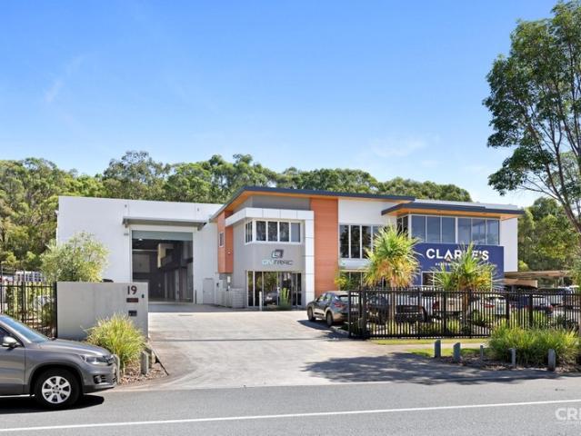 Warehouse for sale in Fernbrook, Queensland