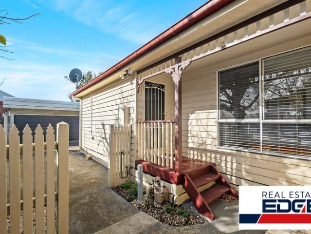 Villa for sale in Camerons Creek, Victoria