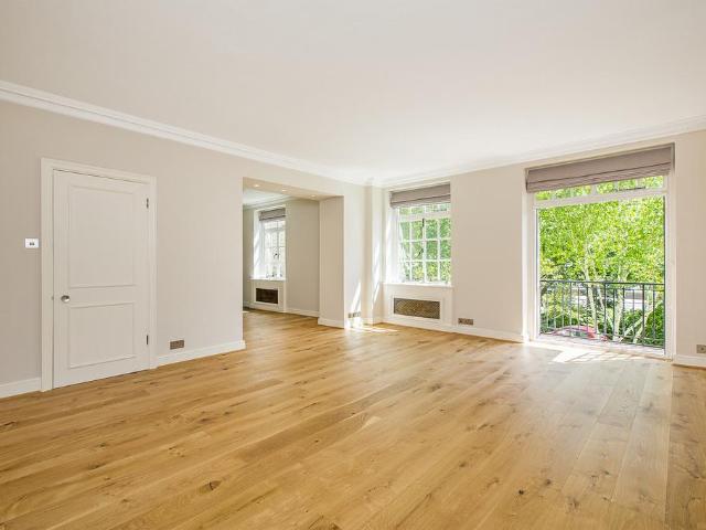 Apartment for rent in Royal Borough of Kensington and Chelsea, Greater London