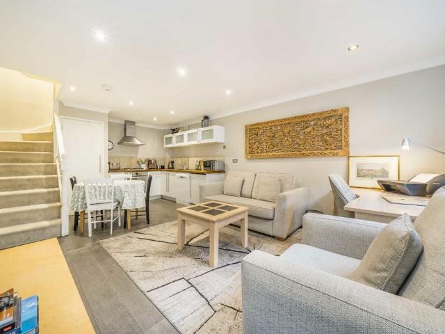 House for rent in Kensal Town, Maida Vale