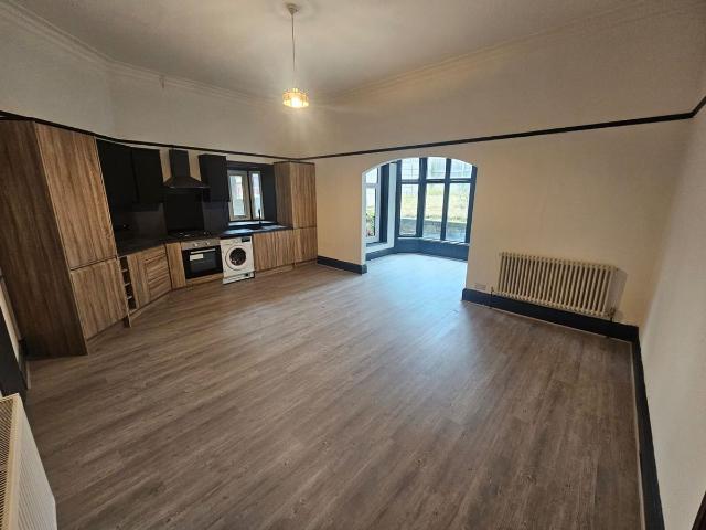 Apartment for rent in Claughton, Oxton