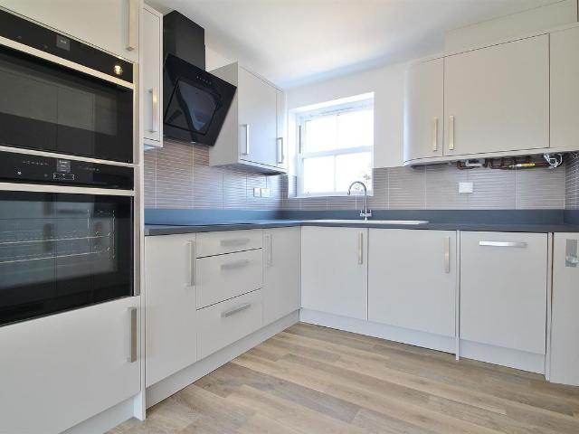 House for rent in London Borough of Hounslow, Greater London