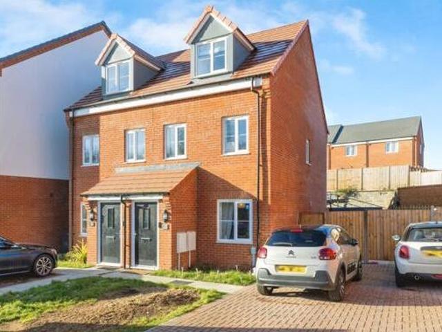 House for sale in East Bank, Norfolk