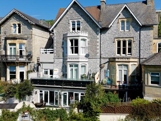 Apartment for rent in Cliftonville, Weston-super-Mare