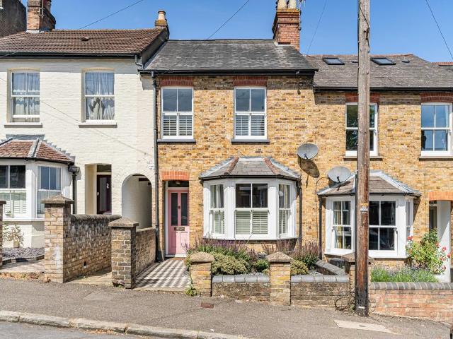 House for rent in Pouchen End, Hertfordshire