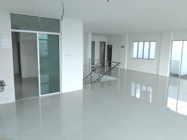 Residential House for sale in Sibu Laut