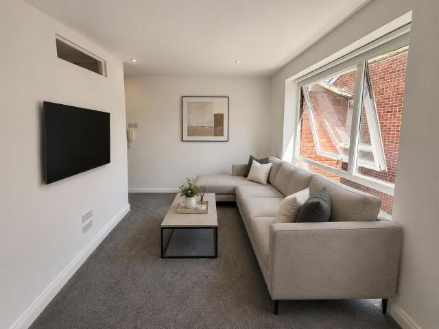 Apartment for rent in East Barnet, Greater London
