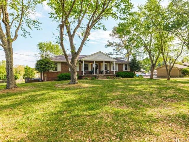 House for sale in Old Hickory