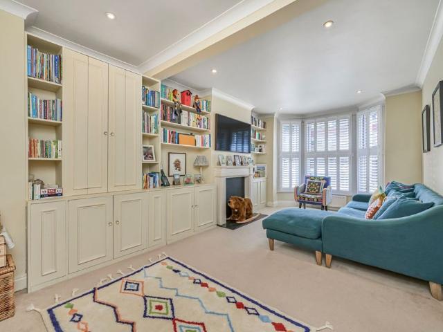 House for rent in Battersea, Greater London