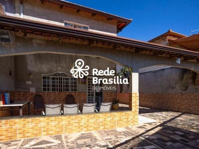 Casa venda em Região Geográfica Imediata do Distrito Federal, Região Integrada de Desenvolvimento do Distrito Federal e Entorno