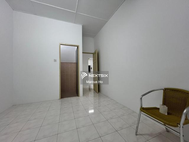 Residential House for sale in Sibu Laut