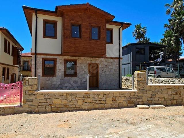 Manavgat, Antalya içerisinde satılık Villa