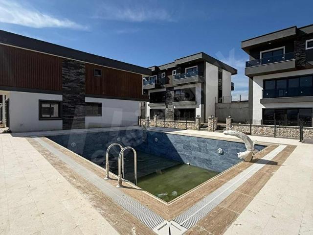 Silifke, Mersin içerisinde satılık Villa