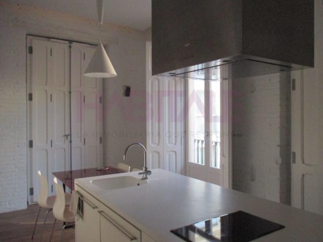 Apartamento en alquiler en Ciutat Vella, Comarca de València