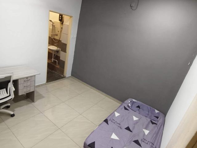 Room for rent in Country Heights Damansara, Kuala Lumpur