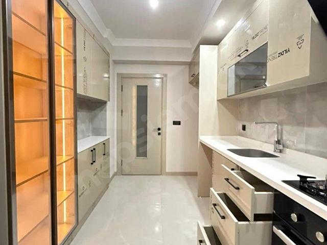 Sultanbeyli, İstanbul içerisinde satılık mülk