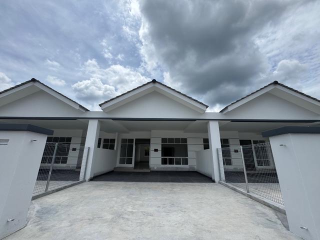 Terraced House for sale in Batu Pahat, Johor