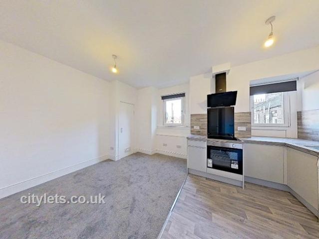 Flat for rent in Hilltown, Scotland