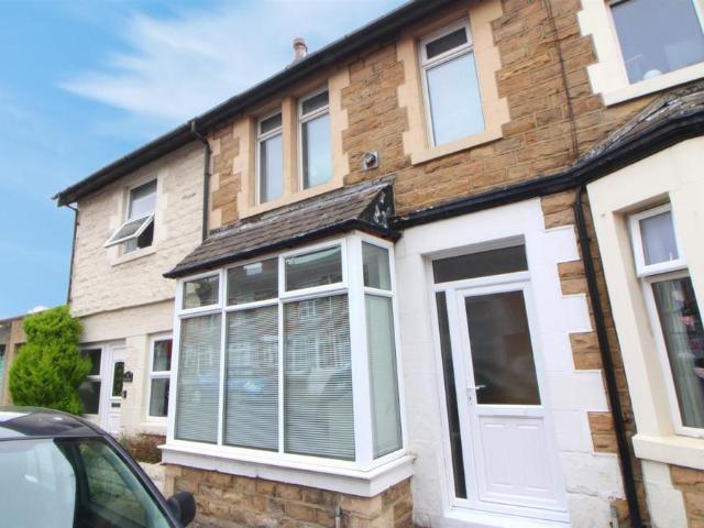 Apartment for rent in Castle and Priory Precinct, Bare