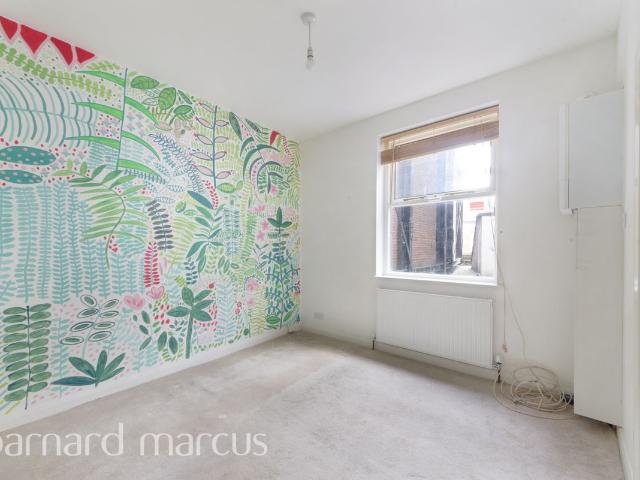 Apartment for rent in London Borough of Merton, Mitcham